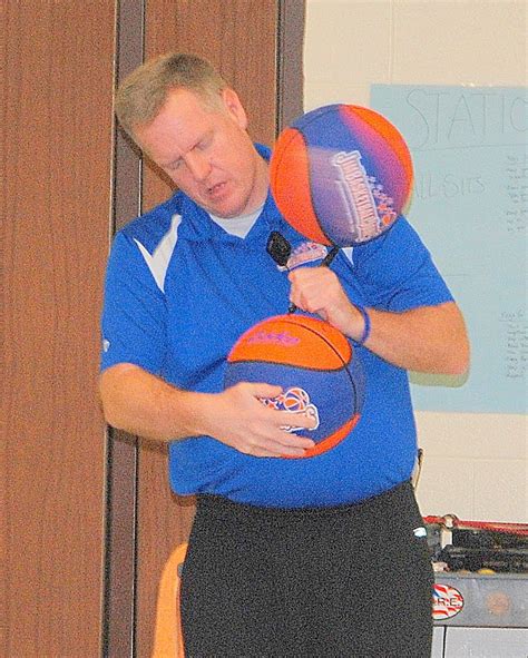 Lapeer Community Schools: Jim ‘Basketball’ Jones visits Seaton