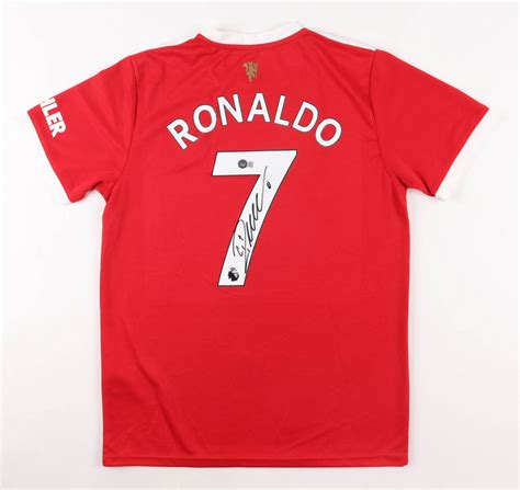 Cristiano Ronaldo Signed Manchester United Jersey (Beckett) | Pristine Auction