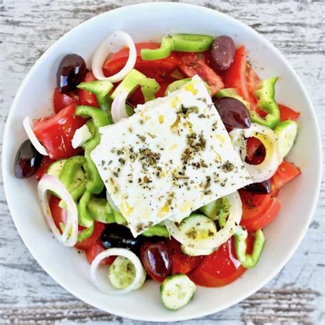 The Best Authentic Greek Salad - Horiatiki - OliveTomato.com