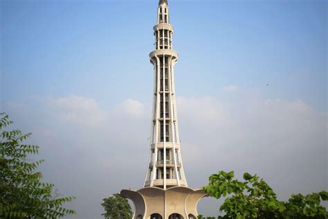 Minar E Pakistan Wallpapers - Top Free Minar E Pakistan Backgrounds - WallpaperAccess