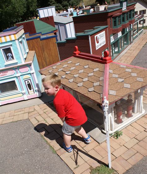 Tiny Town & Railroad – Morrison, CO | Miniature Village and Mini Train Ride