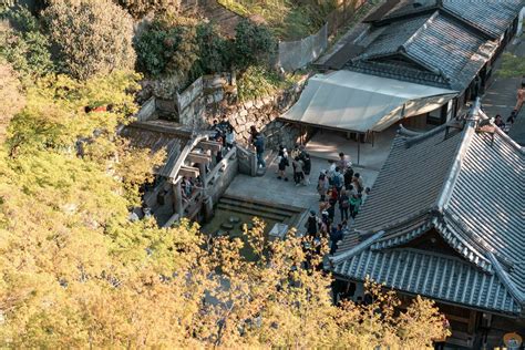 Otowa waterfall at Kiyomizu-dera temple 24658533 Stock Photo at Vecteezy