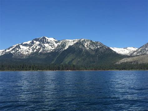 Private Boat with Captain – Lake Tahoe Boat Tours