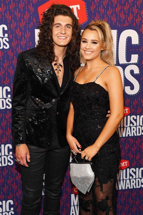 CMT Awards 2019: Gabby Barrett Wants Intimate Wedding with Cade Foehner