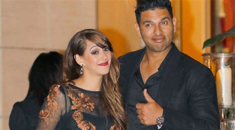 Hazel Keech and Yuvraj Singh | Celebrity Wedding | weddingsutra.com