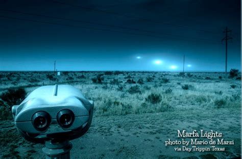 Marfa Lights – Day Trippin' Texas