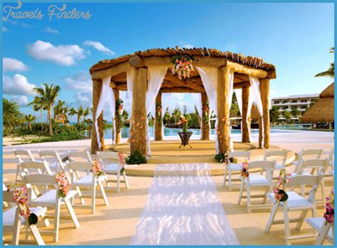 Destination Wedding - TravelsFinders.Com