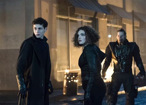 Gotham Season 5 Episode 11 Photos: "They Did What?" Preview and Plot