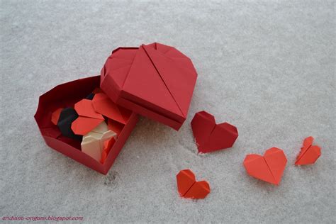 Lets Make Origami: Heart-box