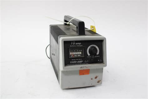 Schauer 10 Amp Battery Charger | Property Room