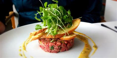 This is steak tartare at its finest: | Food, Meat appetizers, Steak tartare