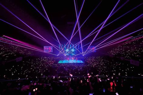 [IG] 190225 macpiepro: BLACKPINK 2019 WORLD TOUR... : BLACKPINKOFFICIAL | Blackpink, Photo, Concert