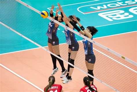 Blocking Or Spiking The Serve In Volleyball – Better At Volleyball