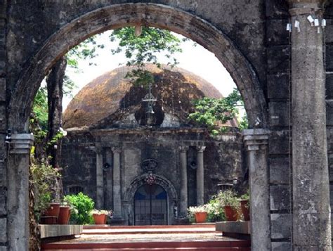 GRAND CHURCHES IN THE PHILIPPINES: PACO CHURCH IN MANILA