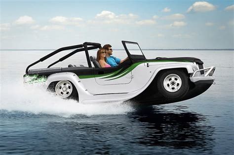 WATERCAR PANTHER AMPHIBIOUS JEEP