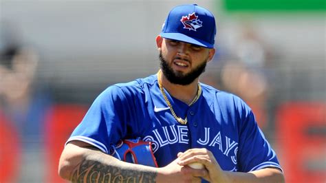 Manoah's debut delayed as weather postpones Blue Jays vs. Yankees