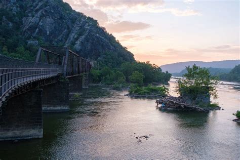 Best Hikes In Harpers Ferry - A Great Way To Spend A Weekend