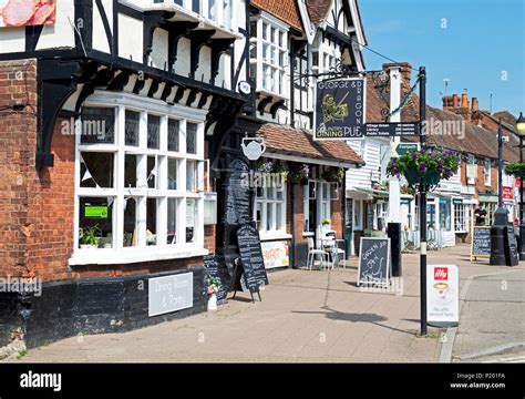 Headcorn george and dragon hi-res stock photography and images - Alamy