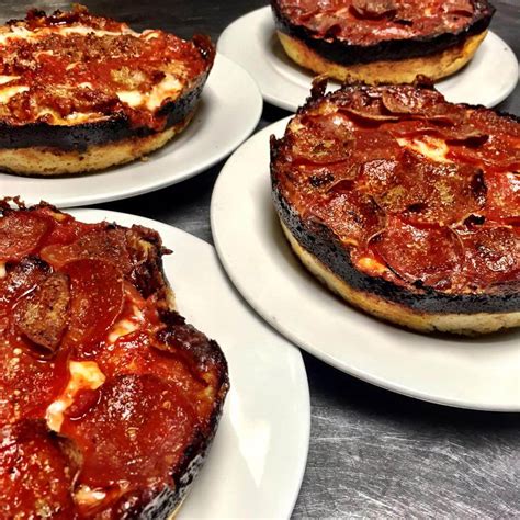 Deep Dish Pizza Delivery in Chicago, IL | Order for Pick-Up & Take-Out ...