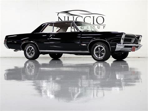 1965 Pontiac GTO Tri Power