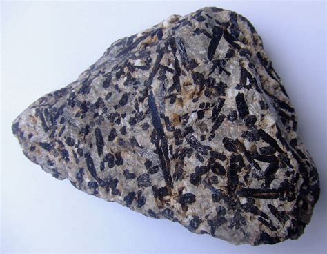 nepheline syenite pegmatite | Crystals and gemstones, Gems and minerals, Minerals crystals