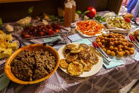 Students dig into the past during 'Ancient Food Day' | University of Toronto