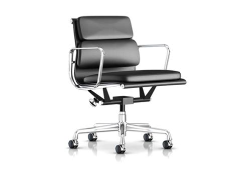 Herman Miller Eames Soft Pad Management Chair | Product Library est living in 2023 | Creative ...
