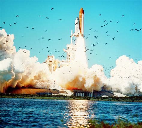 Launch Of The Space Shuttle Challenger Photograph by Nasa/science Photo ...