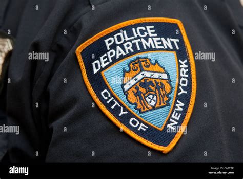 Nypd police badge hi-res stock photography and images - Alamy