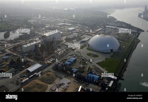 Southampton Docks Feature Stock Photo - Alamy