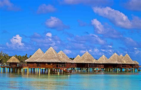 Tahiti's Most Romantic Overwater Bungalows for Honeymooners