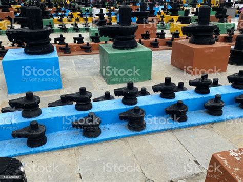 Lots Of Shiva Lingam Lord Shiva Temple Stock Photo - Download Image Now ...