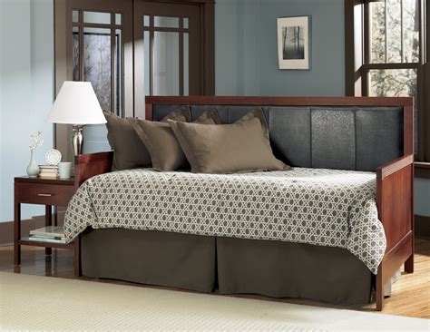 Gramercy Daybed/ Sofa - Free Shipping Today - Overstock.com - 11152605