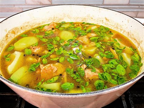 Tinolang Manok w/ Sayote : r/filipinofood