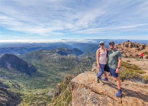 Cradle Mountain Summit Walk: Ultimate Guide [2024]