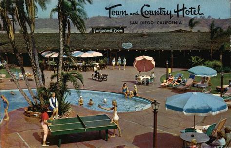 Town and Country Hotel San Diego, CA Postcard