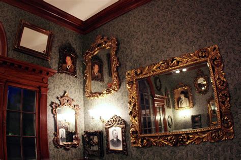 The World's 6 Creepiest Haunted Hotels | HuffPost