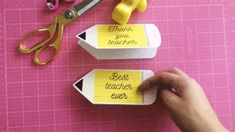 Free Printable Teacher Appreciation Gift Card Holder - Pencil - Lovely Planner