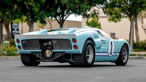 GT40 MKII Le Mans - 1966 - Ford | STREET OZ AUTOMOTIVE ARCHIVE