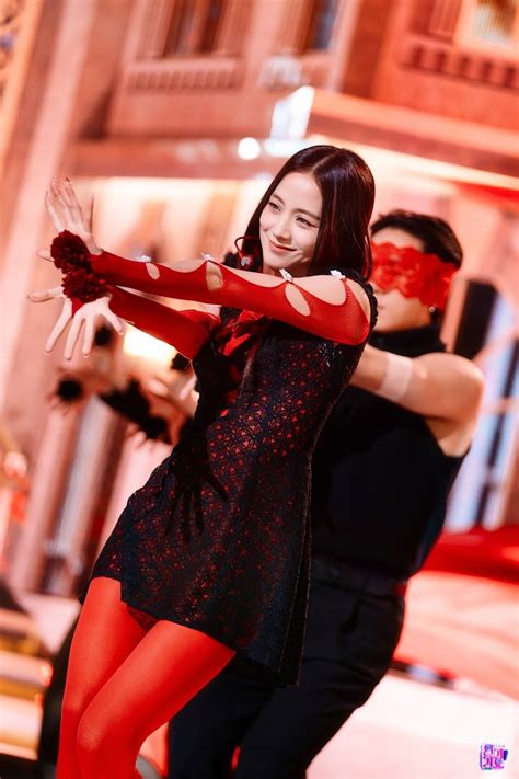 BLACKPINK Jisoo's "FLOWER" Performance Clip Goes Viral, But There's A ...