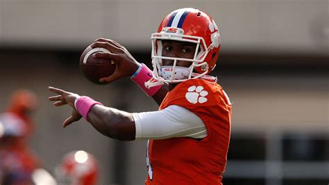 Clemson QB Deshaun Watson to have surgery Friday, will miss bowl ...