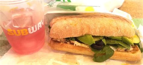 Richard Reviews Everything : Subway Ciabatta Chicken Pesto | Pesto ...