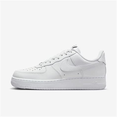 Unisex White Air Force 1 Shoes. Nike.com