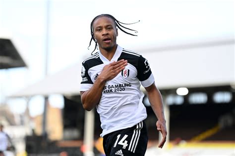 Why did Fulham star Bobby Reid change his name?