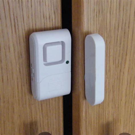 10 Reasons Why Everyone Needs a Door Alarm System - house-ideas.org