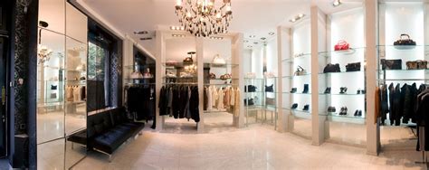 Milan Luxury Boutiques: The girl’s guide for Fashion Trends | Milan ...