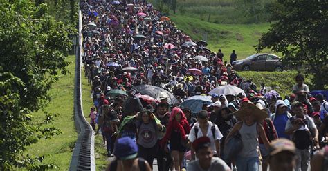 Migrant caravan grows as it heads through southern Mexico