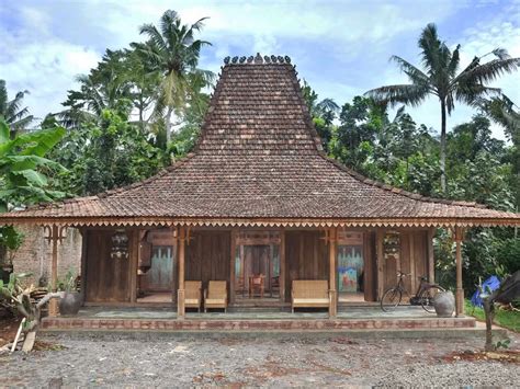 Rumah Adat Jawa