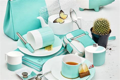 Tiffany & Co. pops up a breakfast service in Beverly Hills next month - Eater LA