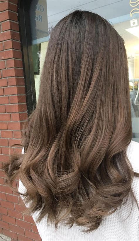 50+ Trendy Hair Colour For Every Women : Light Brown Balayage